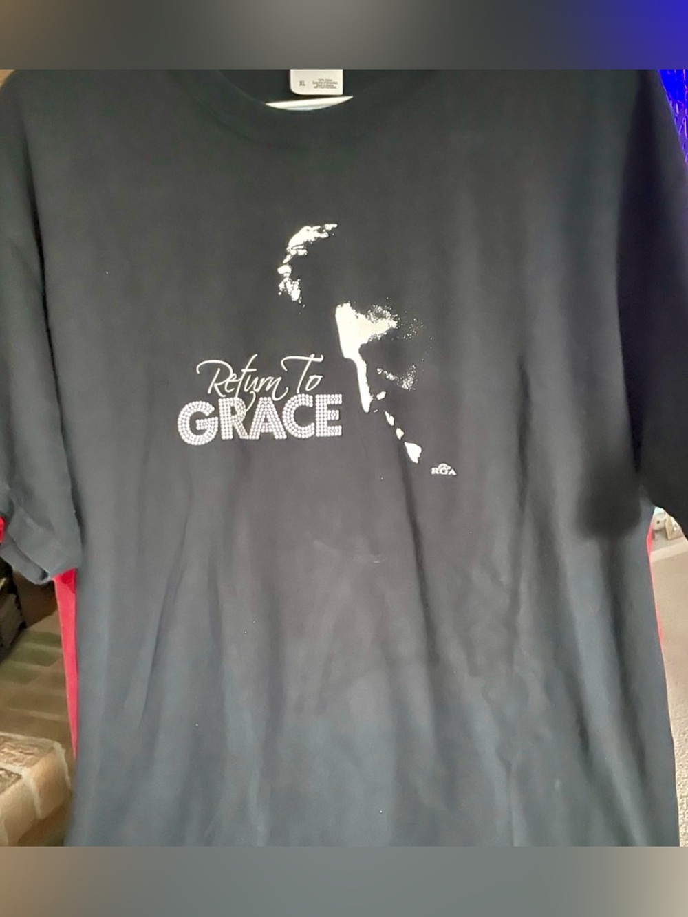 ELVIS - “RETURN TO GRACE” COLLECTIBLE T- SHIRT